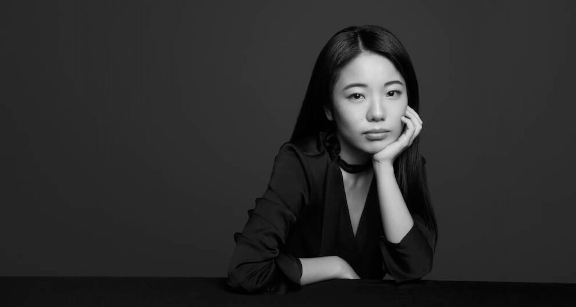 Chinese Celebrity Author Fangzhou Jiang: “Literature Has Chosen Me”